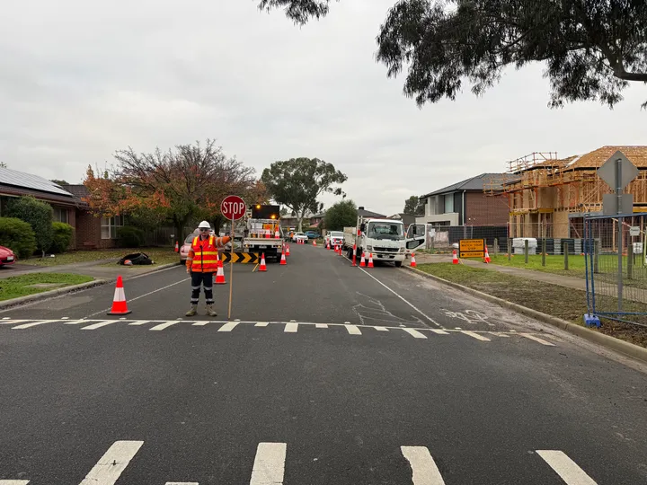 Traffic management crew supporting road works
